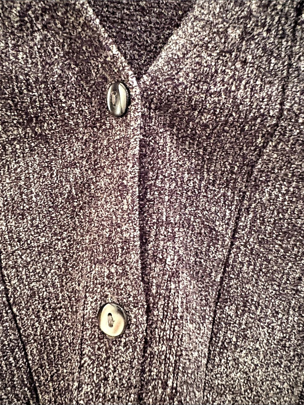 Van Heusen V-Neck Cardigan in Black & Gray Size Large - Picture 5 of 11